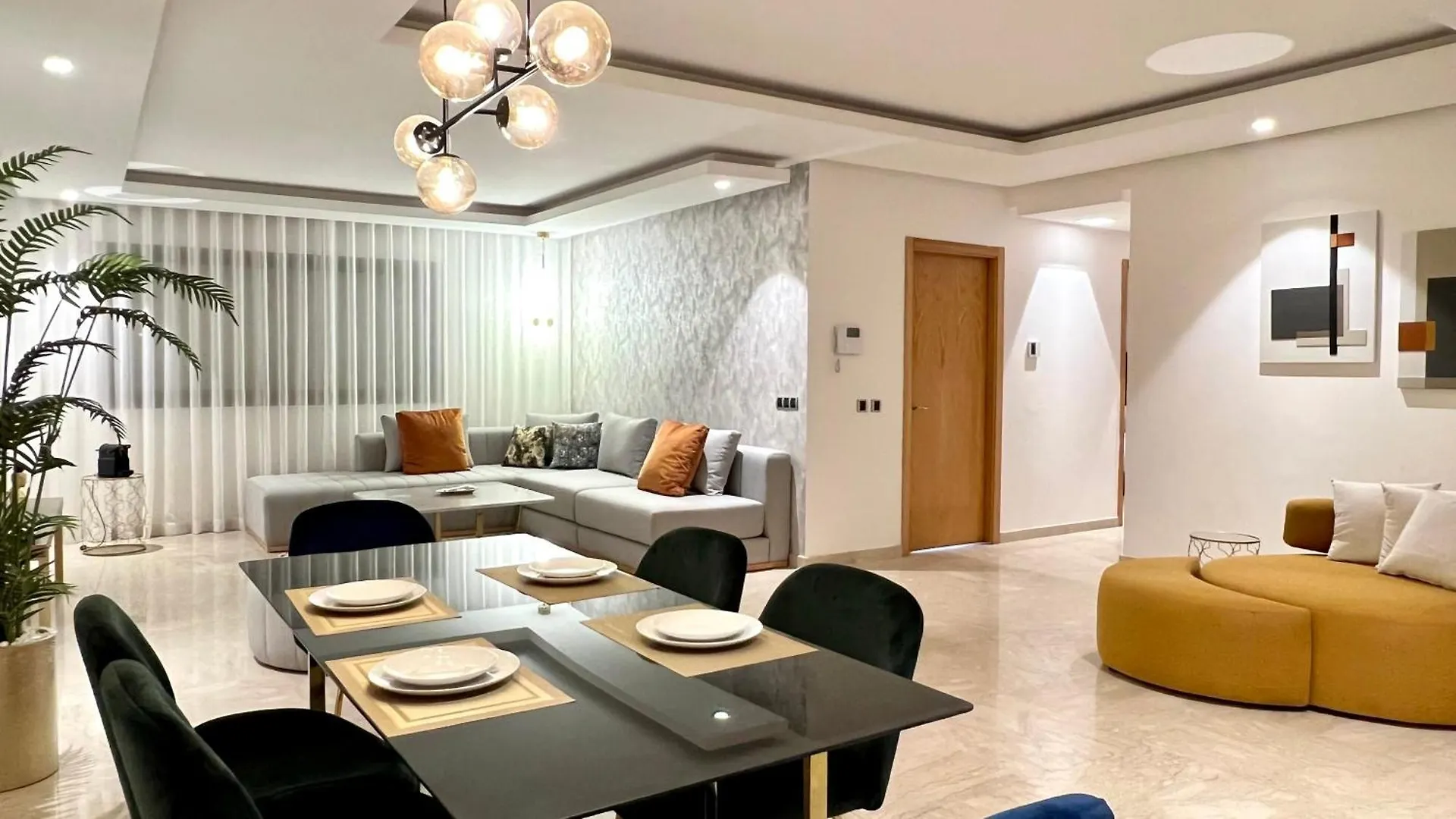 Family 3 Bedrooms- By Appartali Casablanca Lägenhet