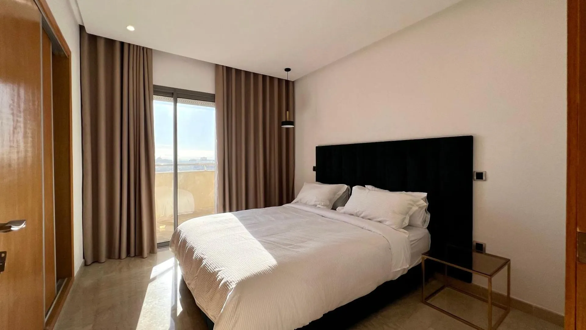 Family 3 Bedrooms- By Appartali Casablanca