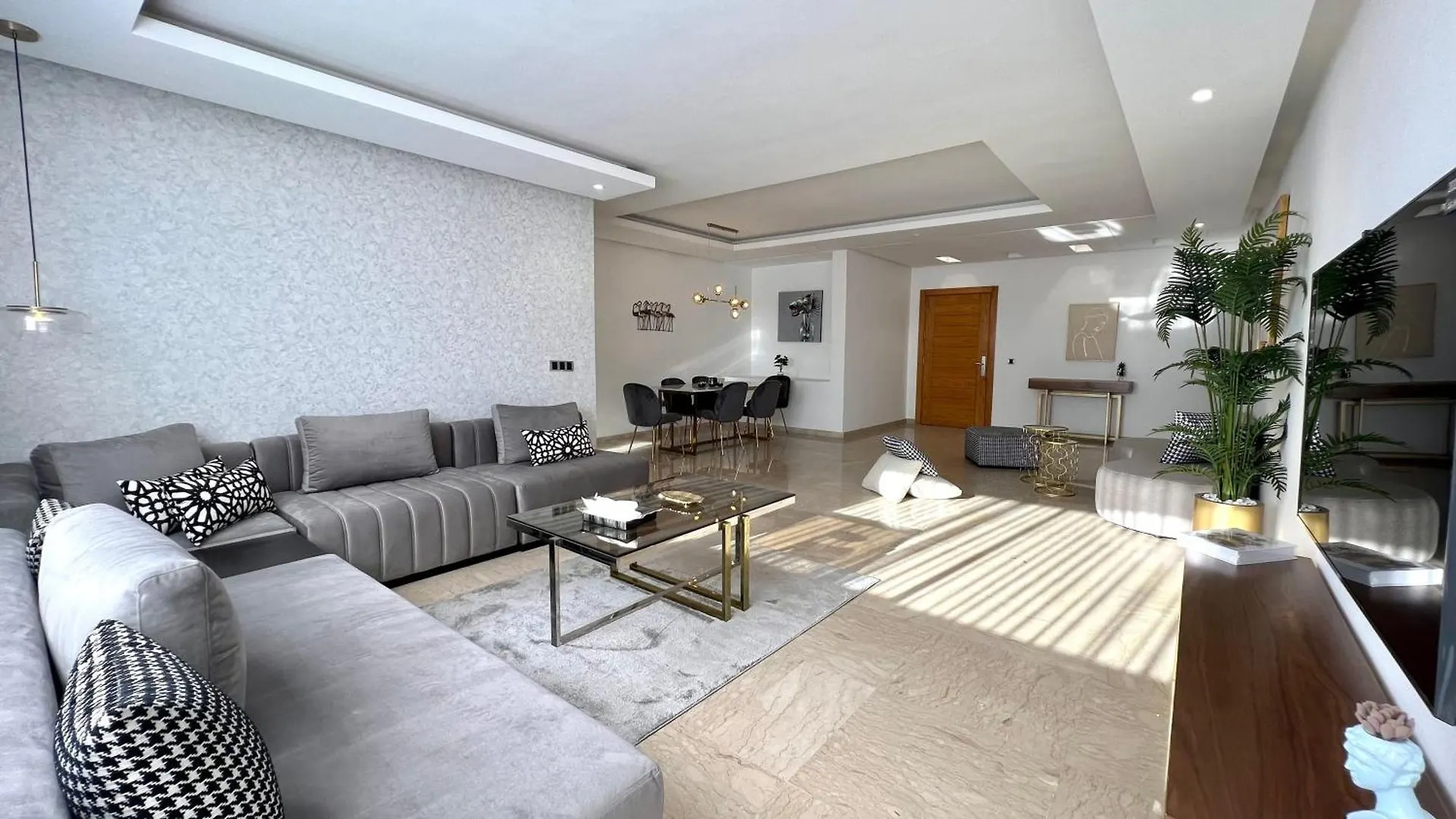 Family 3 Bedrooms- By Appartali Casablanca Lägenhet